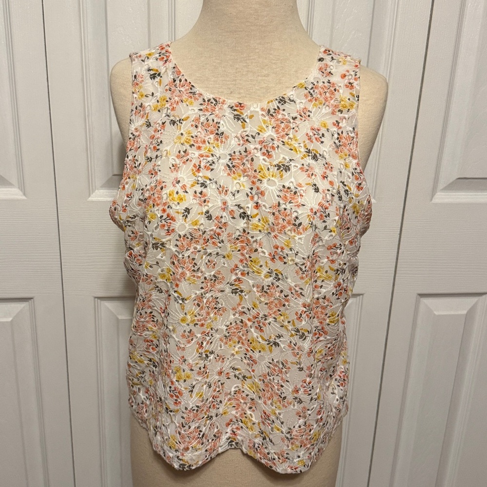 Cute floral eyelet top